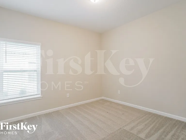 486 Grand Landings Pkwy — Photo 13