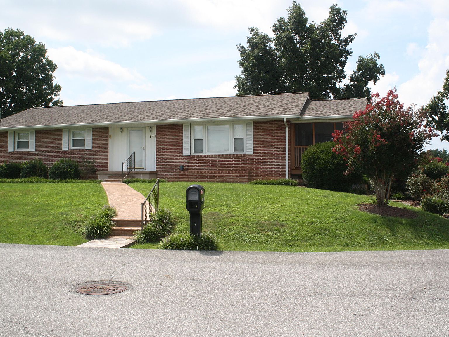 105 Lena St, Bristol, VA 24201 Zillow