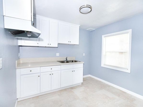 10720 Long Beach Blvd #20