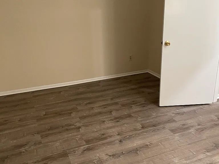 19 Bense Ct — Photo 5