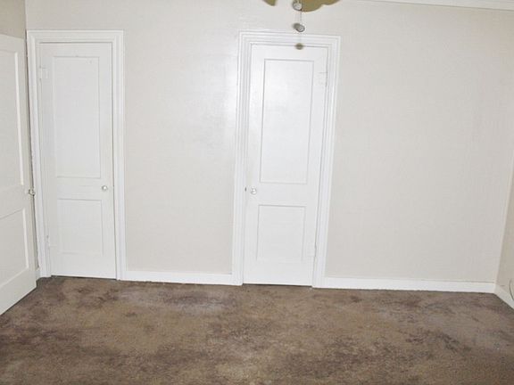 5th image of 740 Harriot St