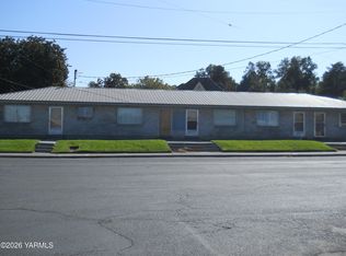 301 E Edison Ave, Sunnyside, WA 98944