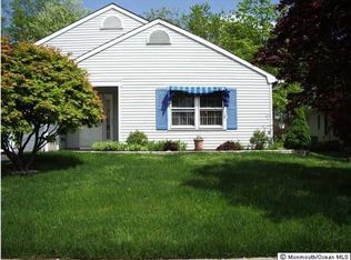 17 Springhill Dr, Brick, NJ 08724