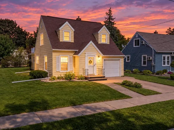 1348 W Harris St, Appleton, WI 54914