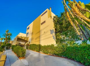 2100 Griffith Park Blvd, Los angeles, CA 90039