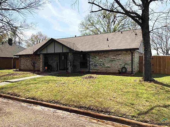 2nd image of 2302 Deanna Ave