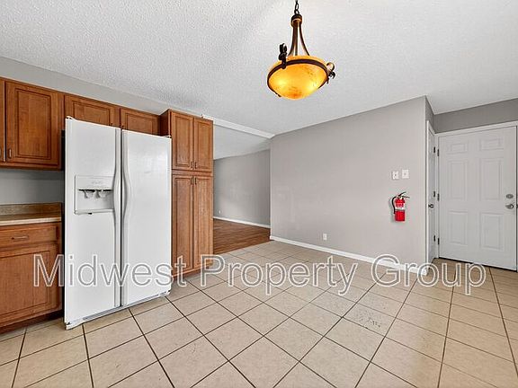 3rd image of 2224 Millvalley Dr