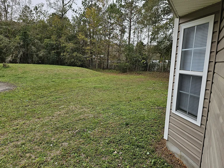 4615 State Road 16 — Photo 20