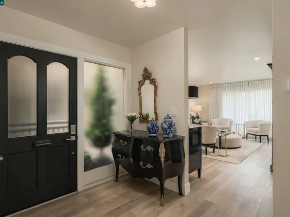 2501 Golden Rain Rd APT 8, Walnut Creek, CA 94595
