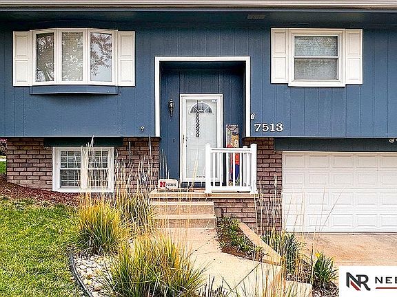 3rd image of 7513 Ivy Lane Dr