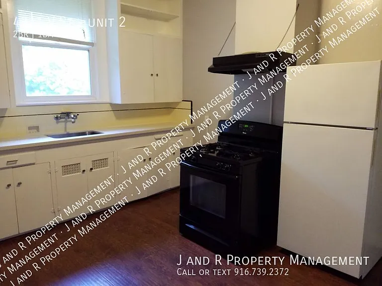 4311 V St #2 — Photo 6