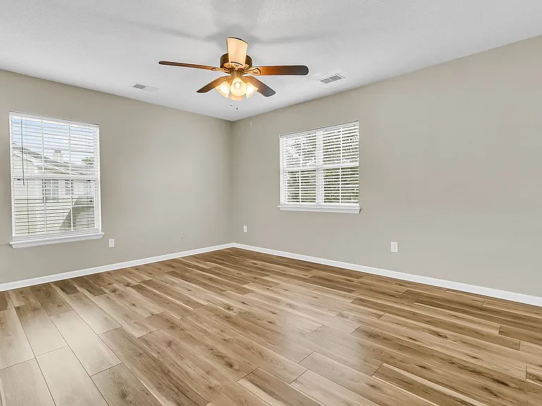 1333 Pinyon Pine Dr — Photo 27