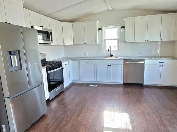 409 Captain Smith Ln, Buena, NJ 08310