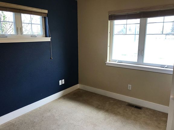 4th image of 1907 W Dickerson St APT 4
