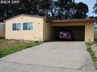 2979 McKenzie Dr, Richmond, CA 94806