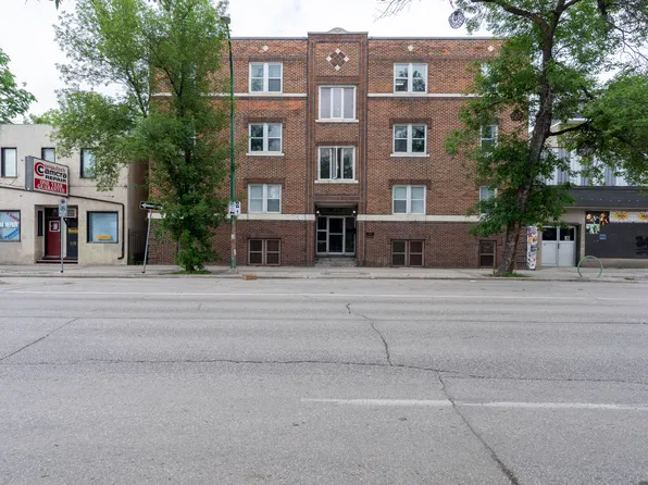 115 Sherbrook St #27, Winnipeg, MB R3C 2B5