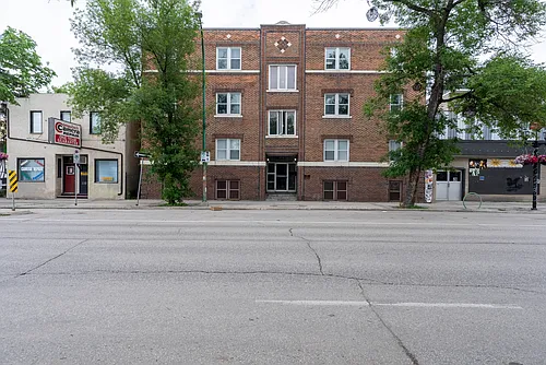 115 Sherbrook St Photo 1