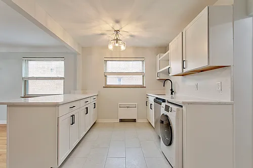 3279 Linwood Ave #3 Photo 1