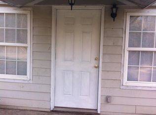 7510 James A Reed Rd, Kansas City, MO 64138