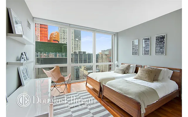 Rented by Douglas Elliman | media 71