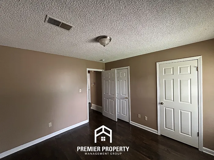 8141 Misty Meadows Ln — Photo 12