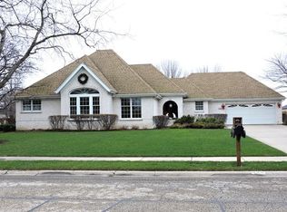 426 Water Tower Rd S, Manteno, IL 60950