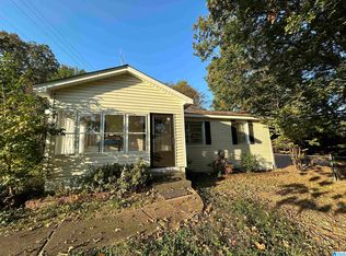 7117 Roper Tunnel Rd, Trussville, AL 35173