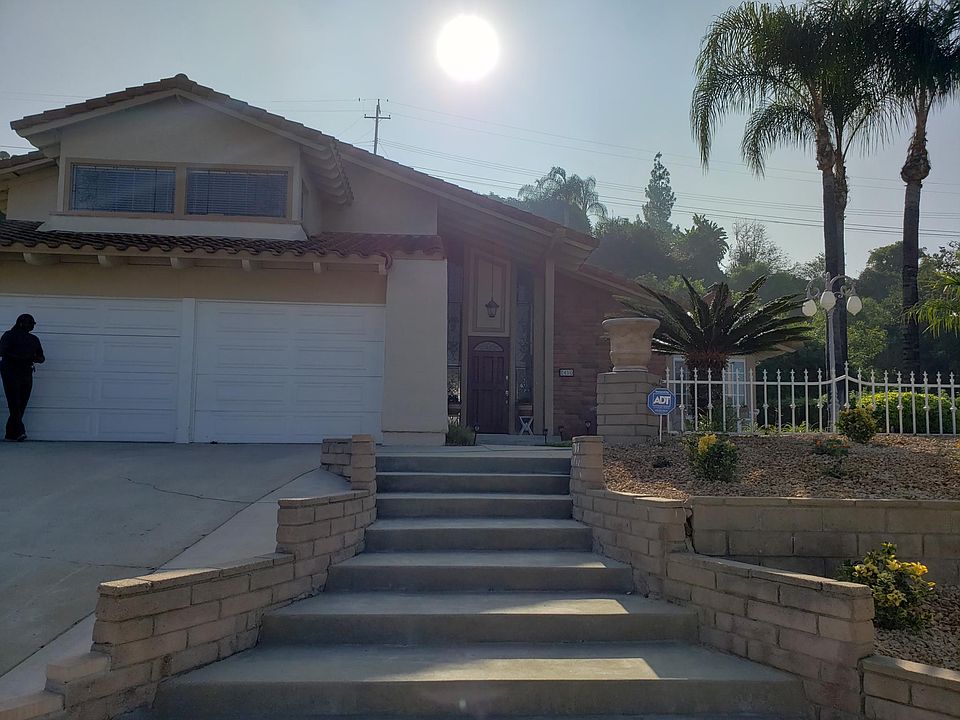 1st image of 2450 Rio Branca Dr