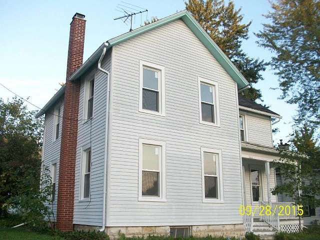 1st image of 529 Delafield St