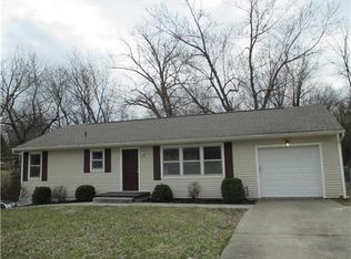 1205 NW 72nd St, Kansas City, MO 64118