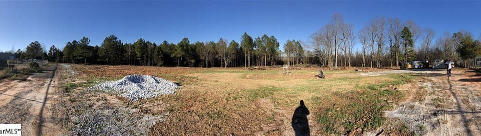 1st image of 123 Trotter Dr