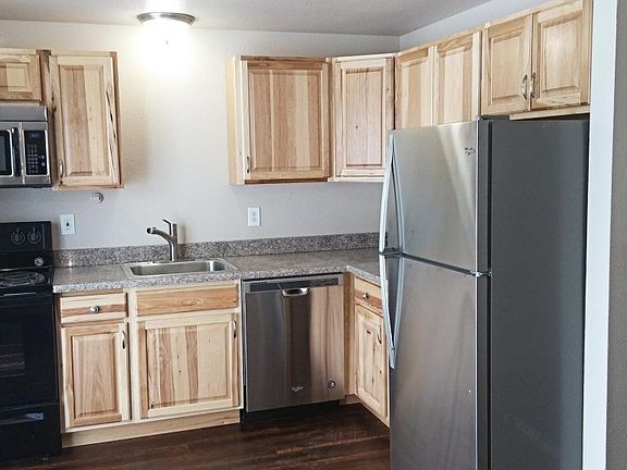 2 and 3 bedroom kitchen layout.