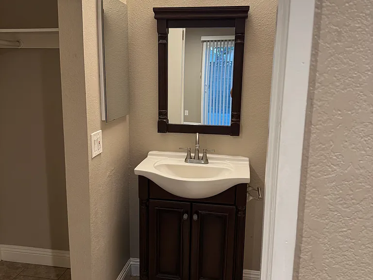 15840 Rainbow Dr — Photo 31