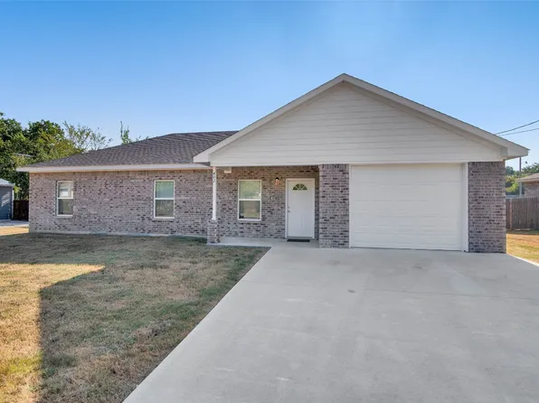 402 White St, Whitesboro, TX 76273