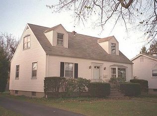 288 Rakoczy Ave, Fairfield, CT 06430