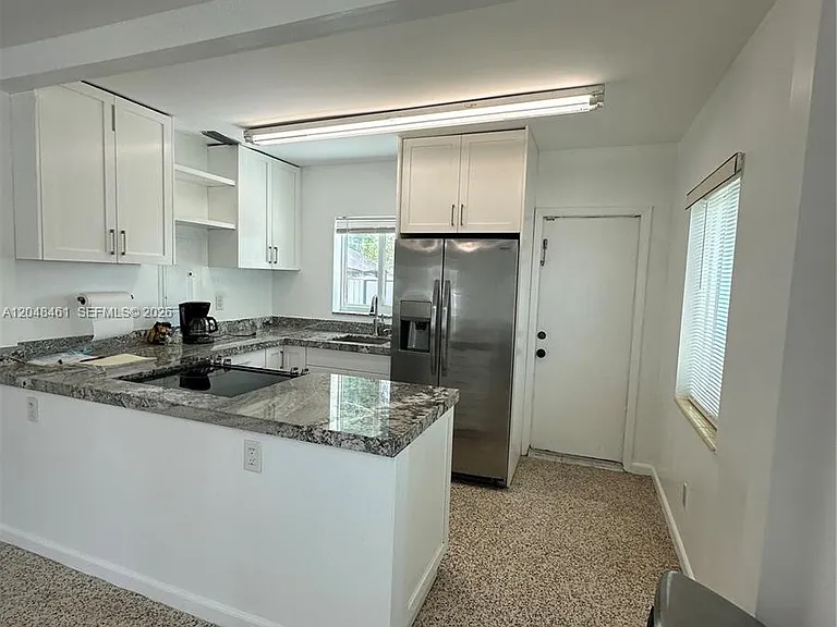 400 NW 61st Ave — Photo 5