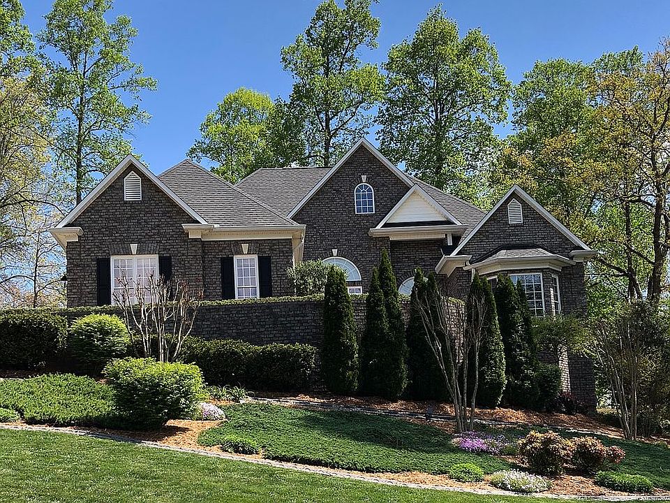 1st image of 3674 Blankenship Dr