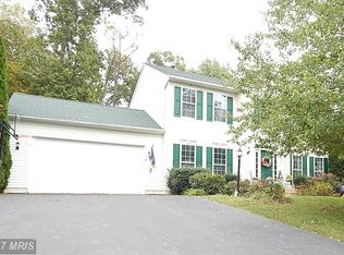 7404 Howell Run Ct, Manassas, VA 20112