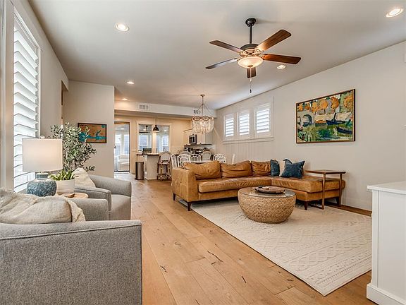 5th image of 29 Boardwalk Unit C