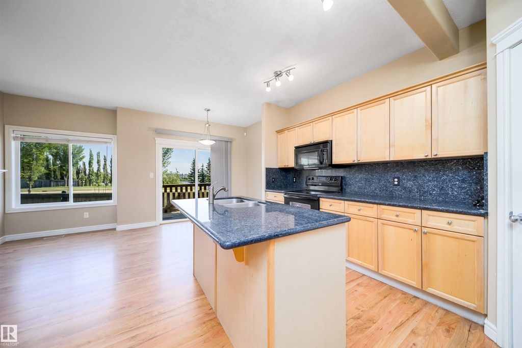 15151 43rd St NW #46, Edmonton, AB - View 5