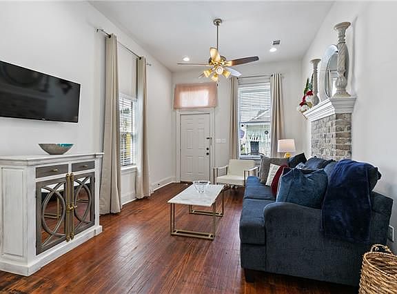 4th image of 2926 Saint Peter St
