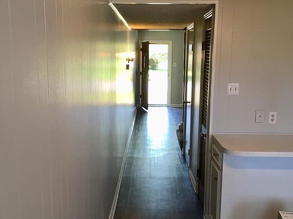 5th image of 601 Chickadee Dr APT 1