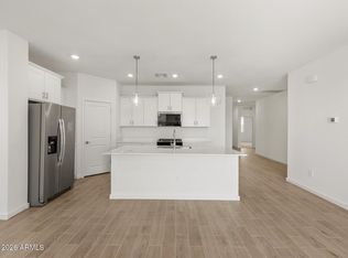 33070 N Noir Dr, San Tan Valley, AZ 85143