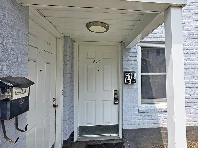 616D Grand Ave — Photo 6