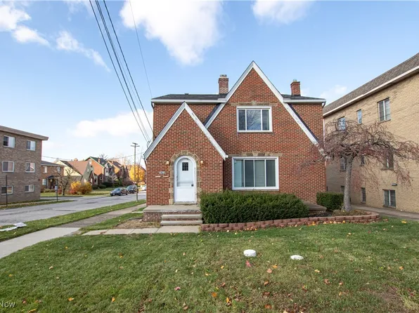 3422 Warren Rd, Cleveland, OH 44111