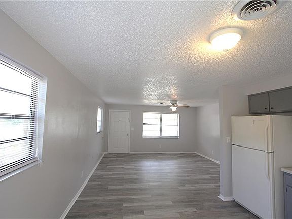 3rd image of 5647 20th St