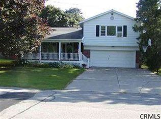 1240 Tracy Ave, Schenectady, NY 12309