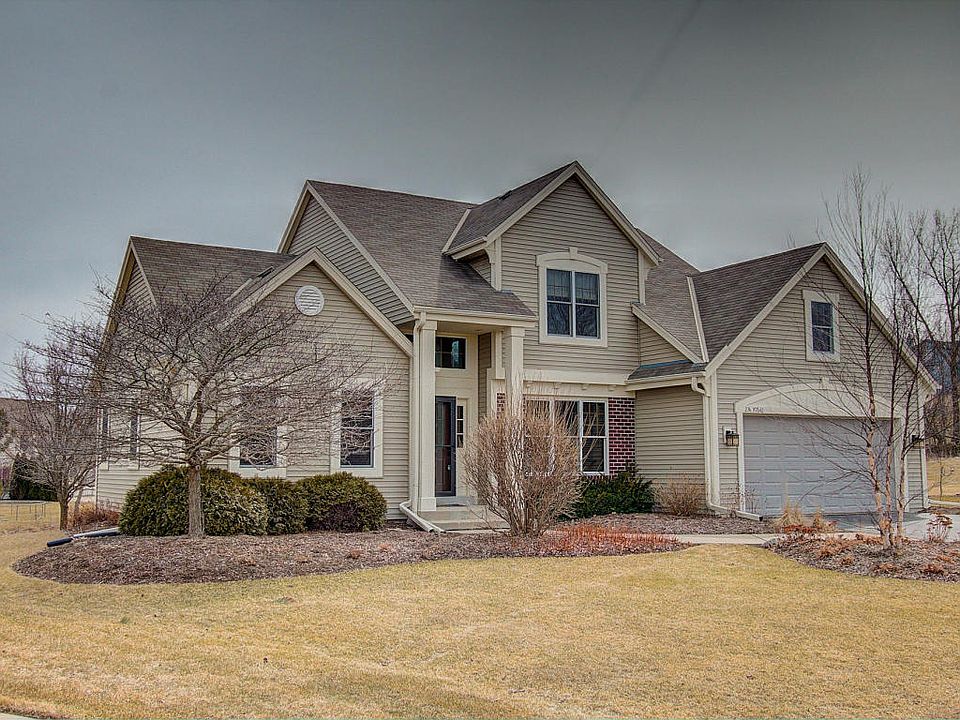 1st image of W234N7642 Grey Moss Ct
