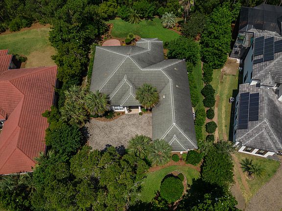 3rd image of 426 Admiral Ct