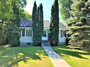 813 2nd St, International Falls, MN 56649